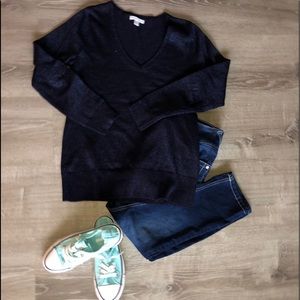 NY&Co v-neck sweater